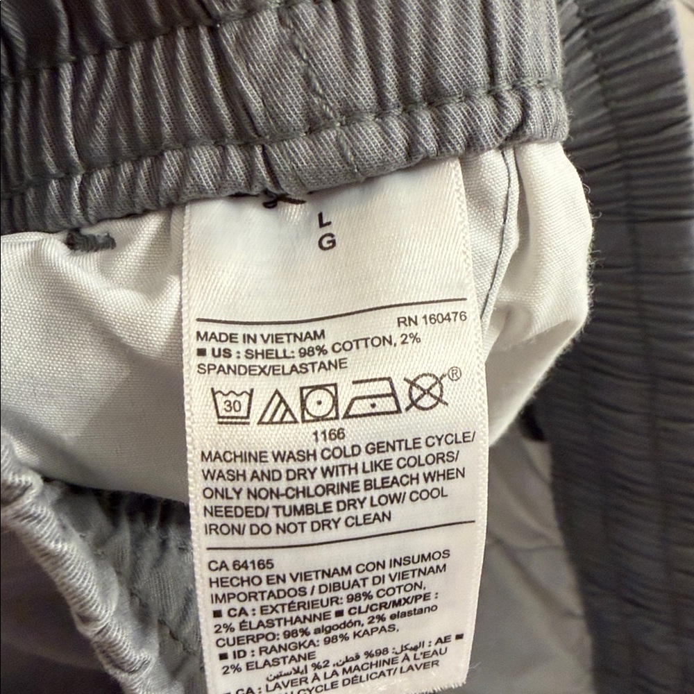 Men’s Drawstring Shorts - Picture 4 of 4
